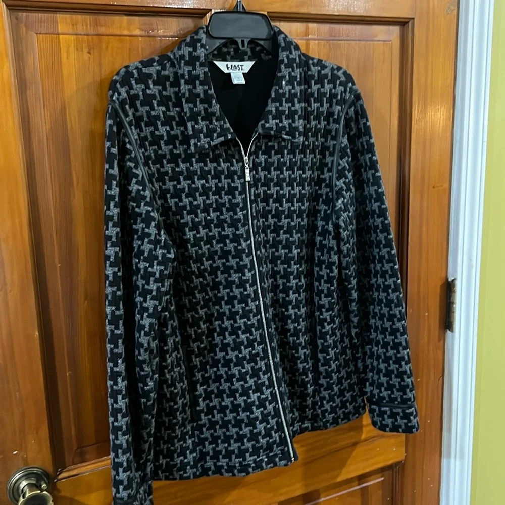 Gray/black sweater jacket by Blast Size medium